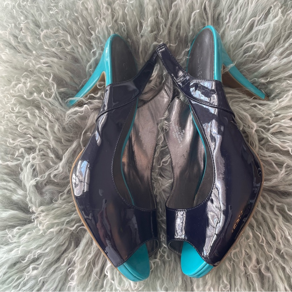 Navy and Turquoise Women's Slingback Shoes - Picture 2 of 6